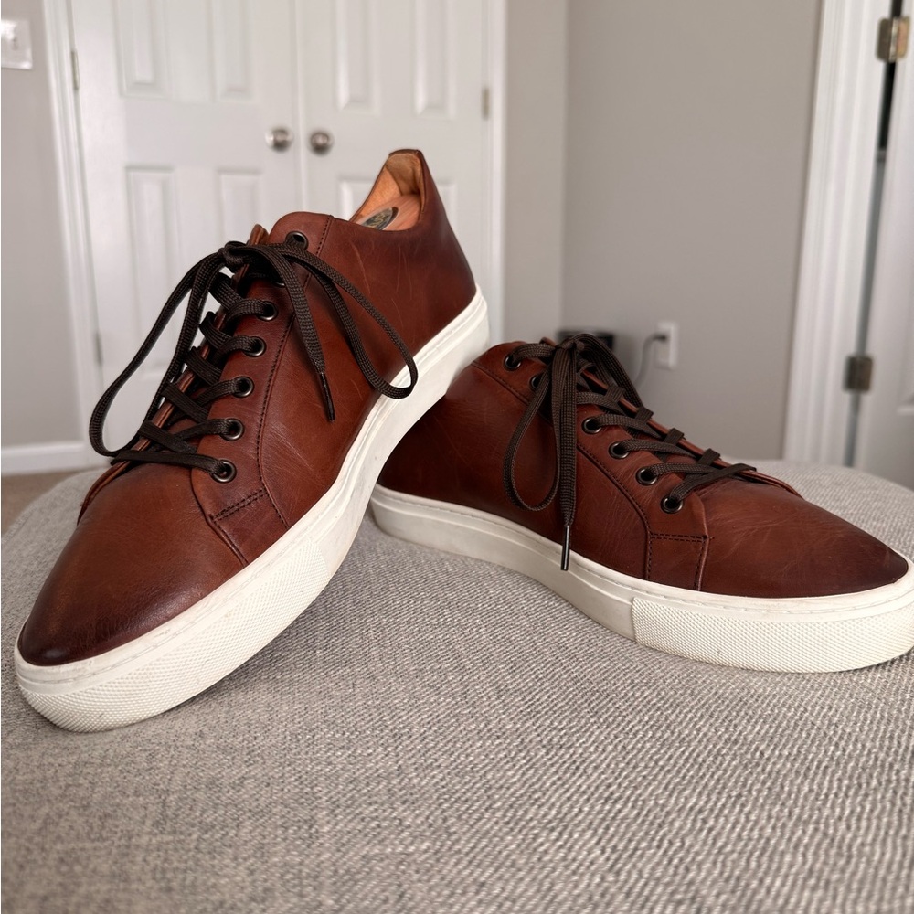 Men's Thursday Boots Classic Low-Top Sneakers